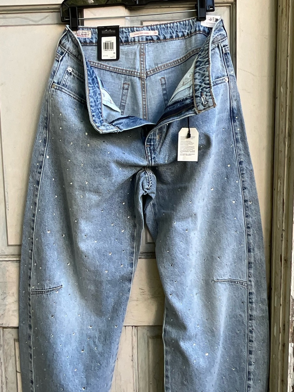 Levis Baggy Dad Barrel jeans with rhinestones 31x32 $168 100 % cotton denim